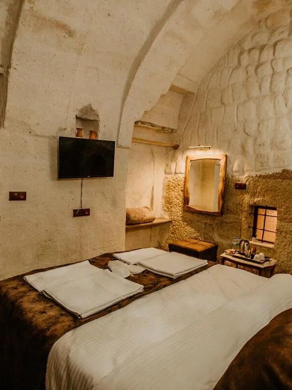 Romantic Cave Hotel