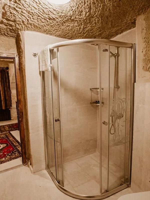 Romantic Cave Hotel