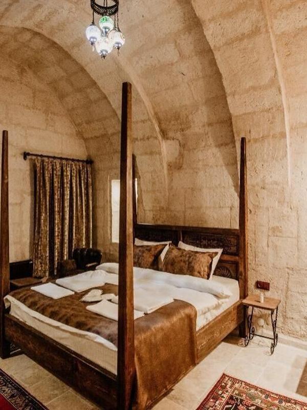 Romantic Cave Hotel