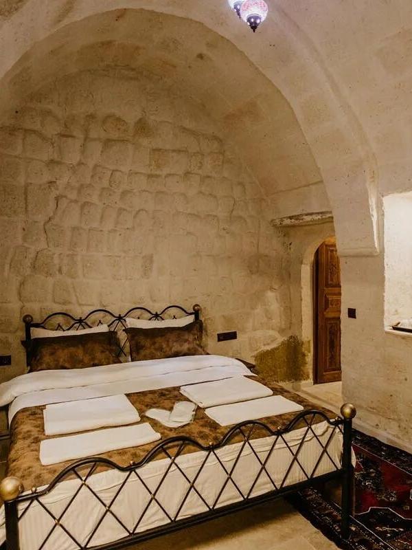 Romantic Cave Hotel