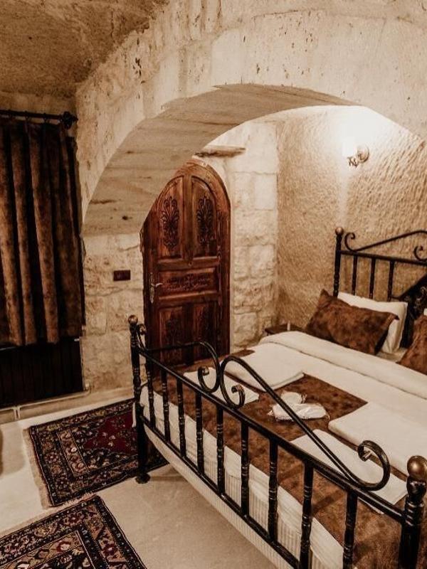 Romantic Cave Hotel