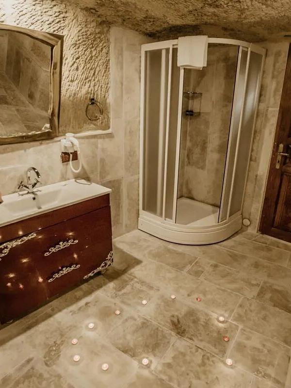 Romantic Cave Hotel