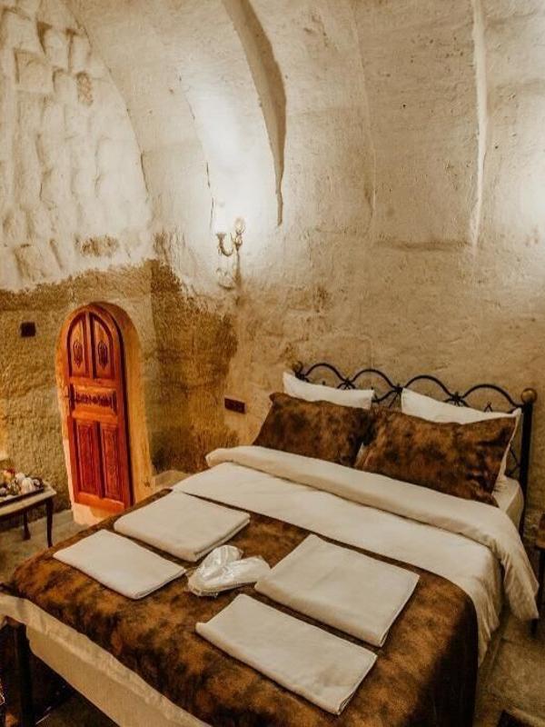 Romantic Cave Hotel