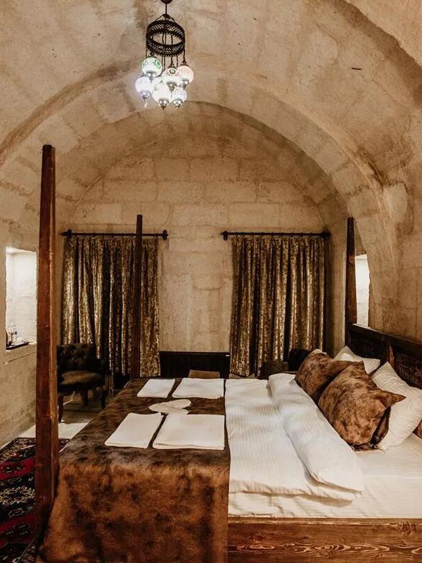 Romantic Cave Hotel