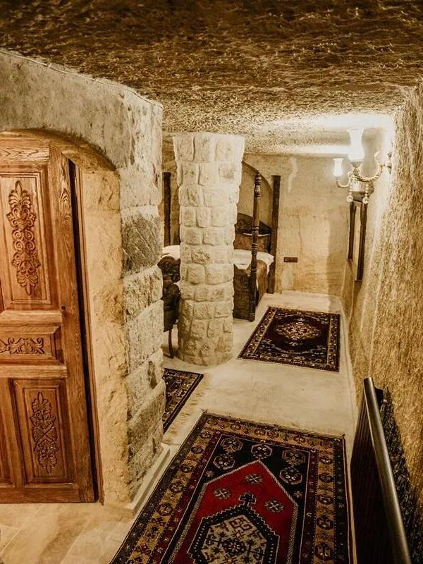 Romantic Cave Hotel