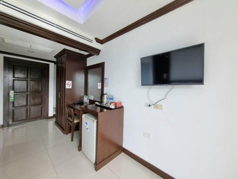 77 Patong Hotel & Spa