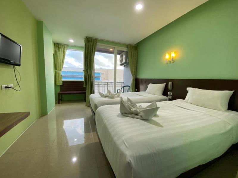 77 Patong Hotel & Spa