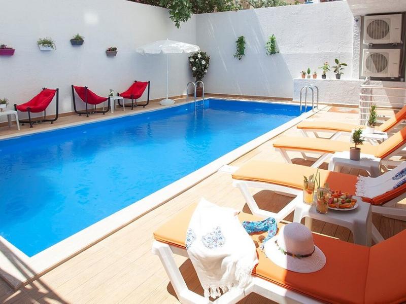 Old Town Point Hotel & Spa