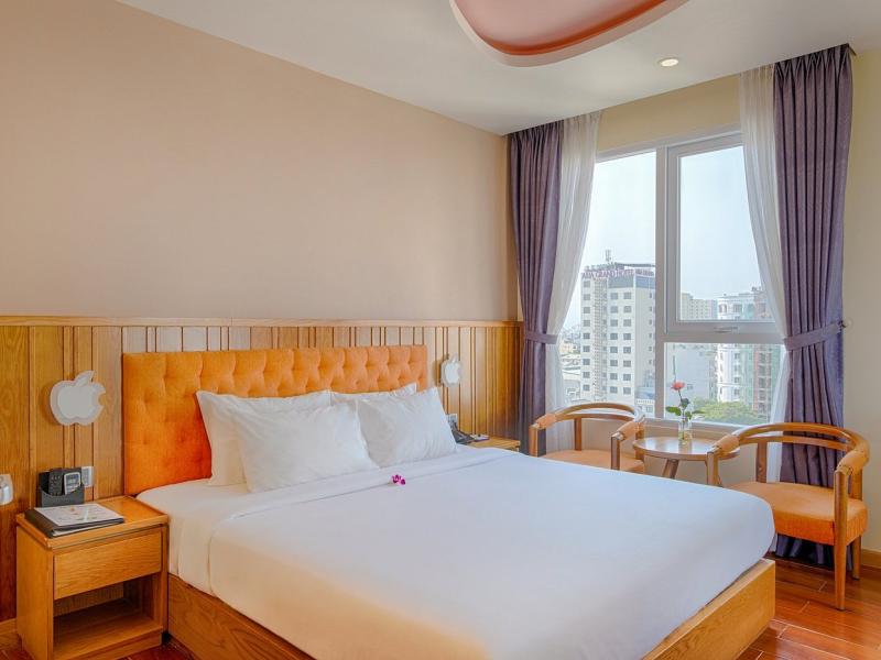 Sea Queen Hotel