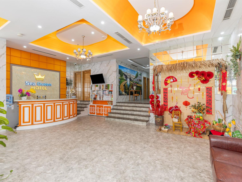 Sea Queen Hotel