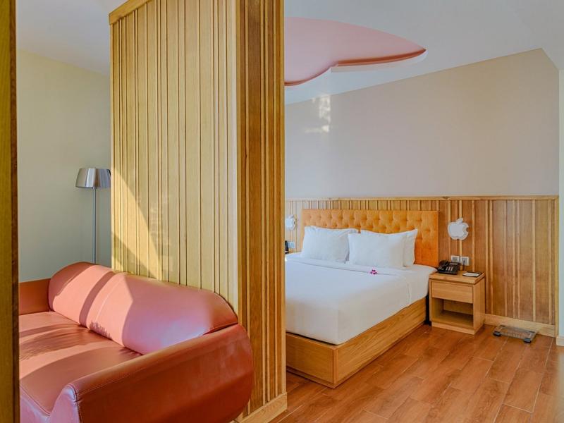 Sea Queen Hotel