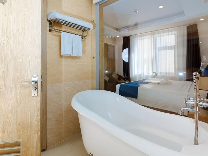 Lavencos Hotel Da Nang