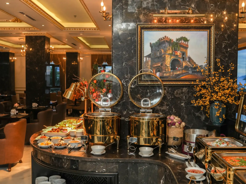 Monarque Hotel Danang