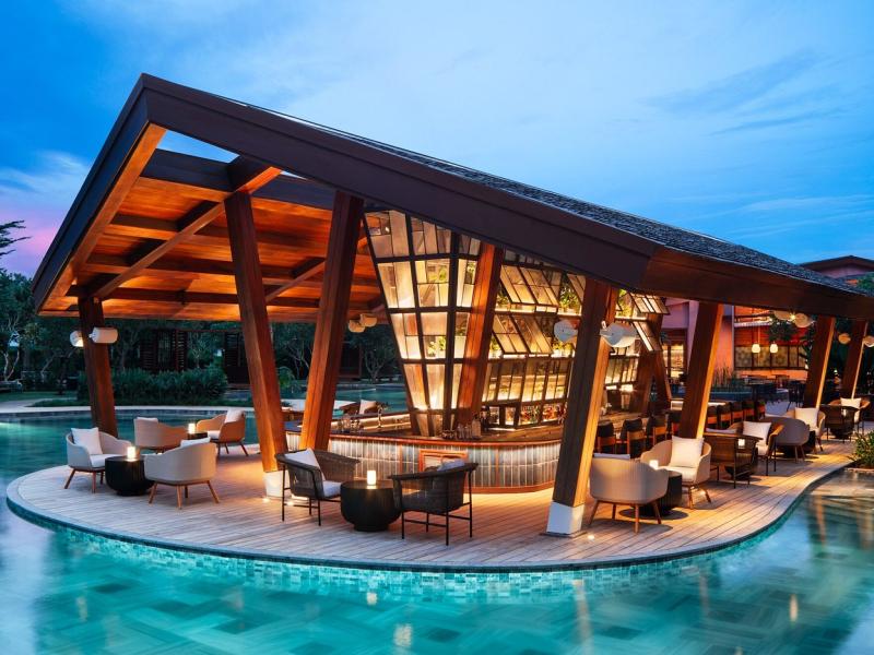 New World Hoiana Beach & Resort