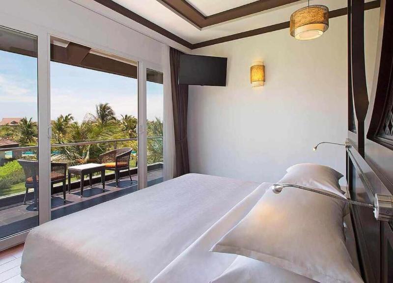 ROBINSON Nam Hoi An