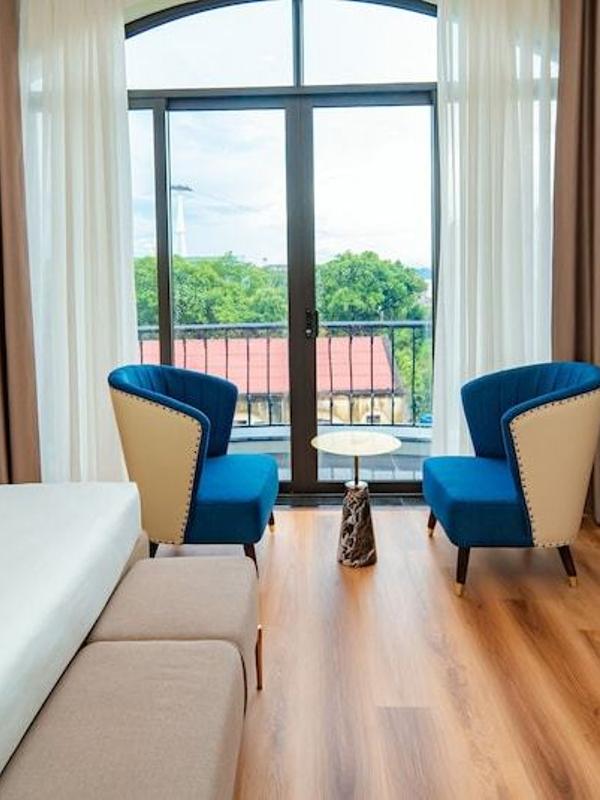D’Lioro Hotel & Resort