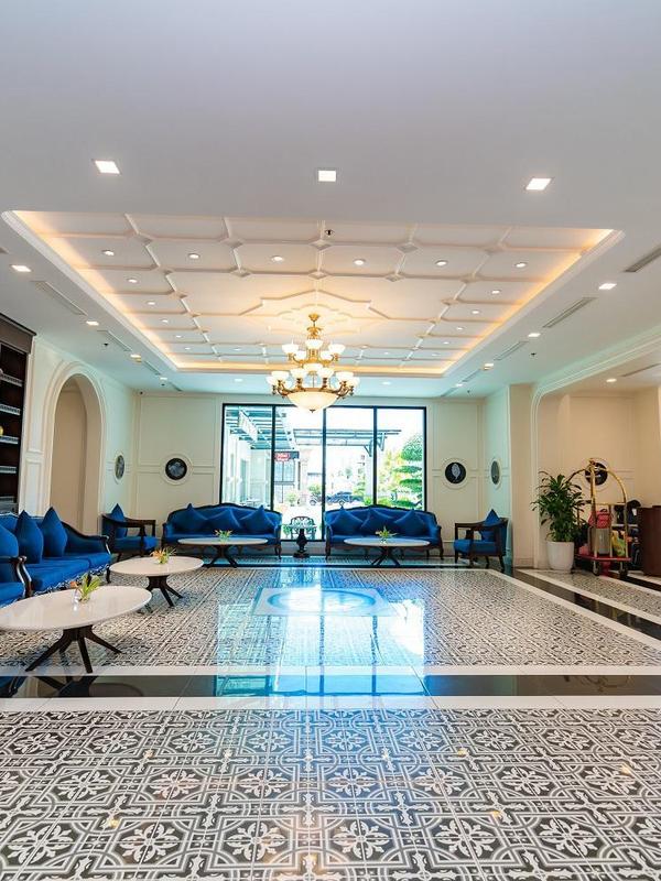 D’Lioro Hotel & Resort