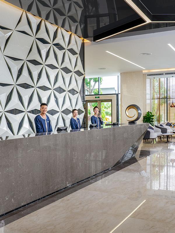 DeLaSea Ha Long Hotel