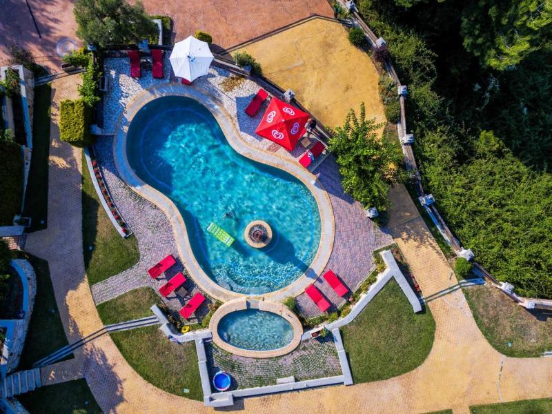 Akritas Ef Zin Villas & Suites