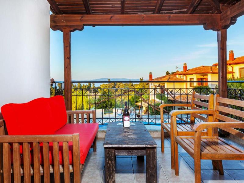 Akritas Ef Zin Villas & Suites