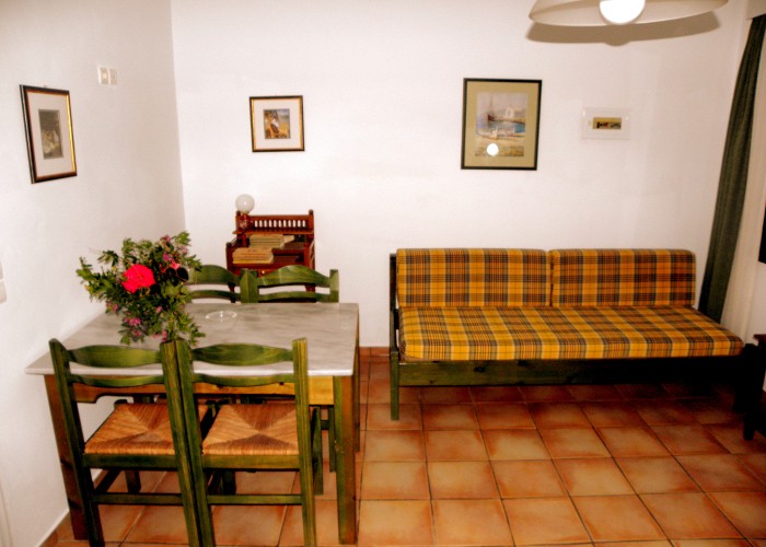 Eva Suites & Apartments