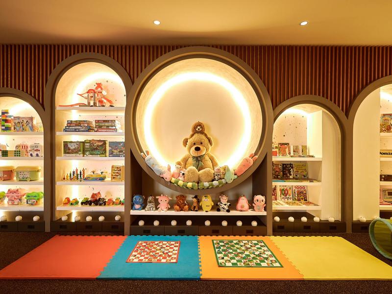 The St. Regis Marsa Arabia Island, The Pearl Qatar