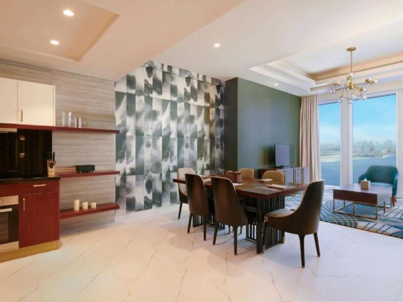 Wyndham Grand Doha West Bay Beach