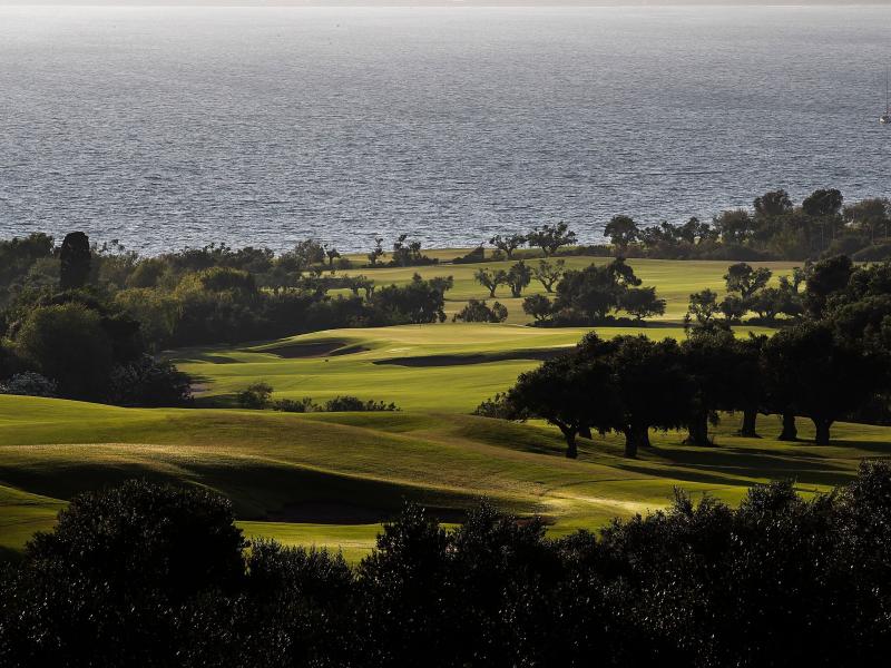W Costa Navarino