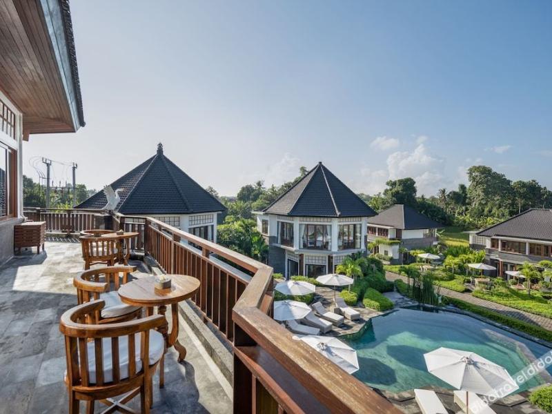 Swan Paradise a Pramana Experience
