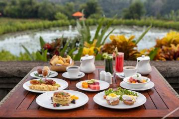 Отель Swan Paradise a Pramana Experience Индонезия, о Бали, фото 3