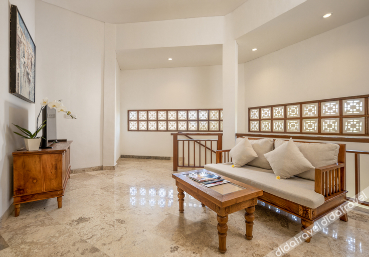 Swan Paradise a Pramana Experience