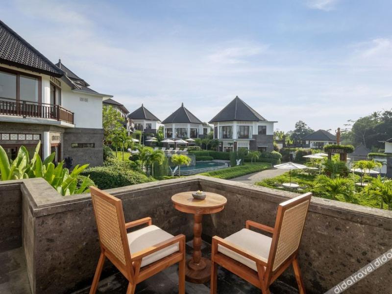 Swan Paradise a Pramana Experience