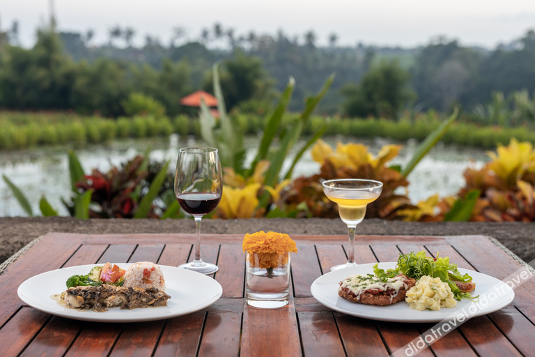 Swan Paradise a Pramana Experience