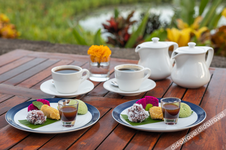 Swan Paradise a Pramana Experience