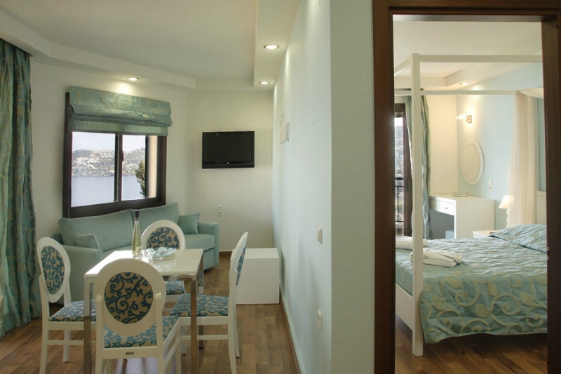 Eva Mare Hotel & Suites