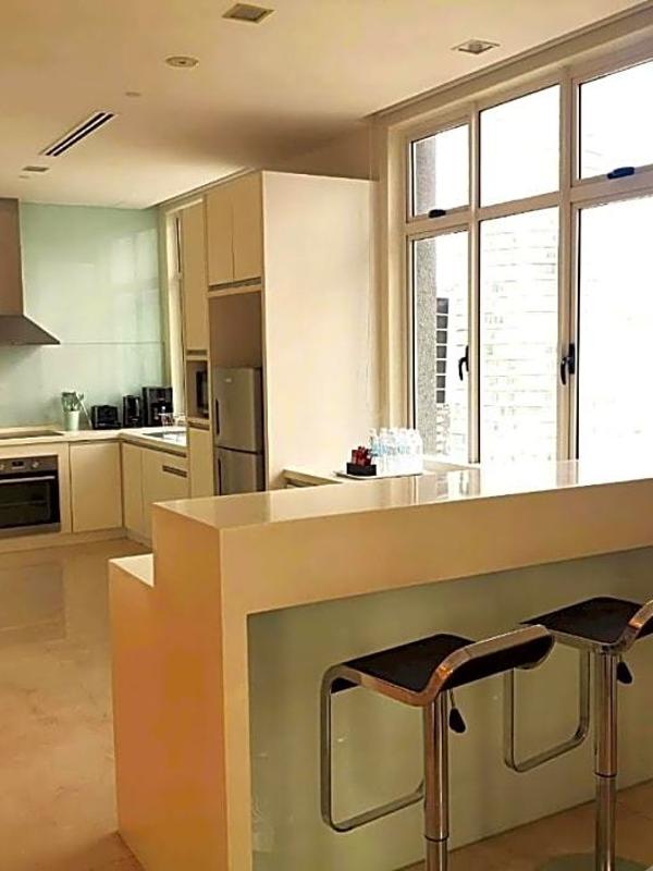 Cormar Suites