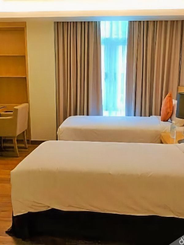 Cormar Suites