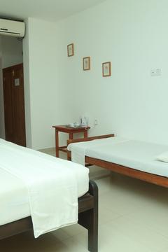 Отель High Park Hotel Шри-Ланка, Нилавели, фото 17