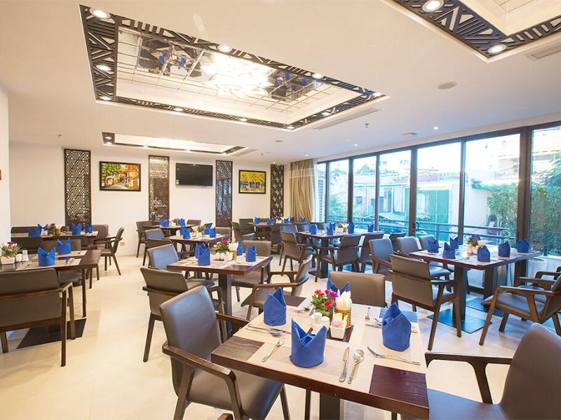 Aloha Hotel Nha Trang