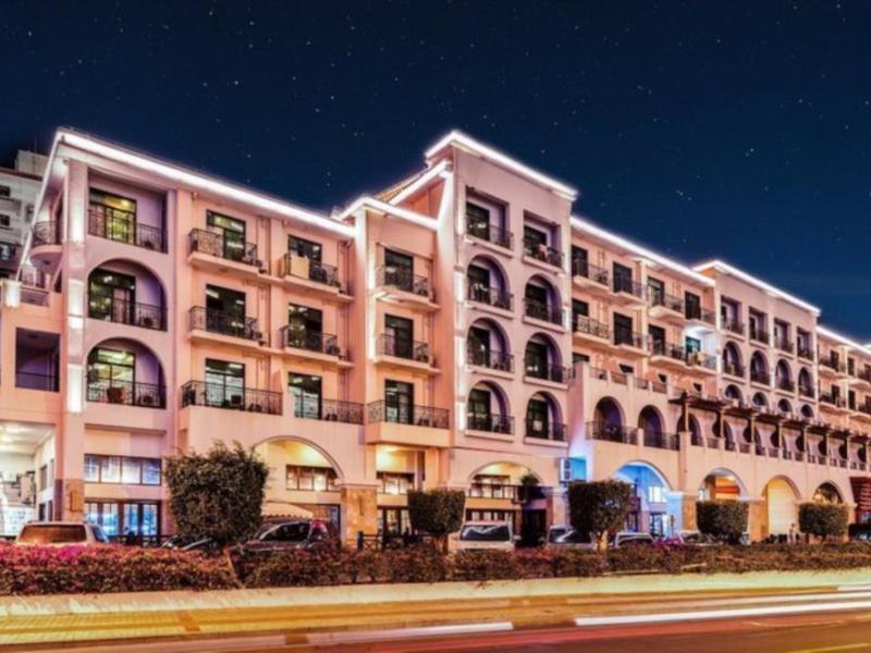 Baohong Hotel (Main Building)