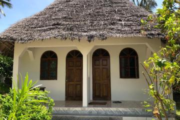 Отель Blue Earth Beach Bungalow Танзания, Джамбиани, фото 3