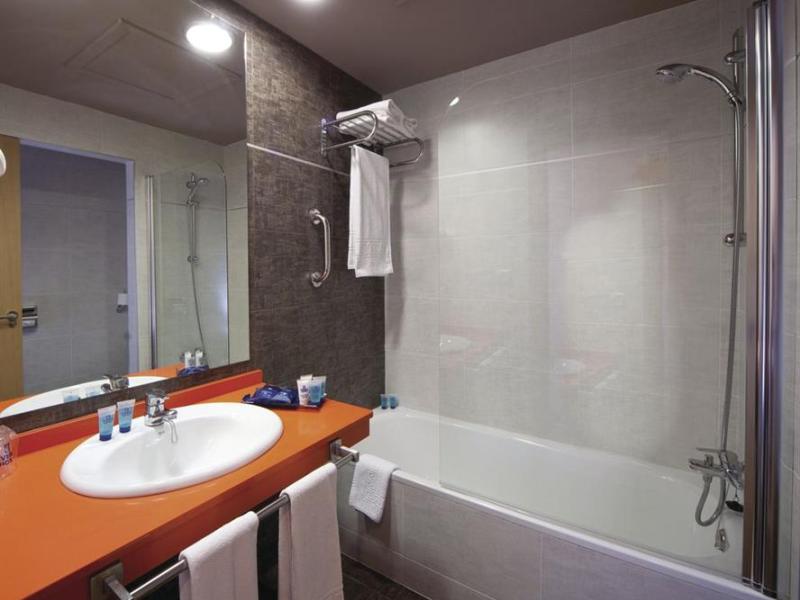 Evenia Zoraida Garden