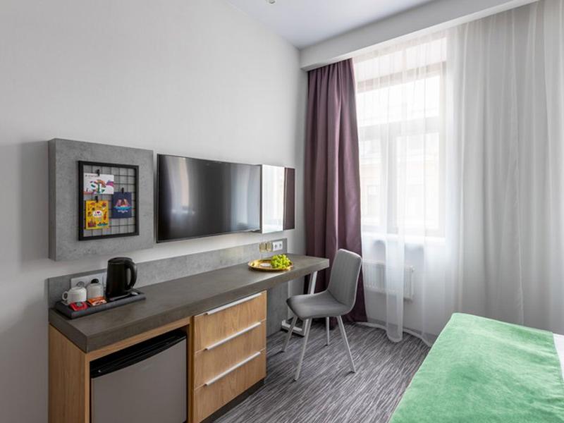 Station S12 Premier