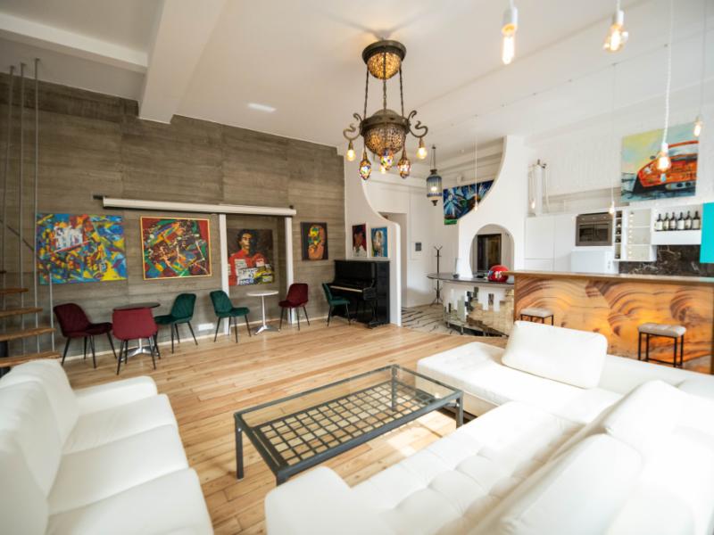 Kurenbin SmART Hotel