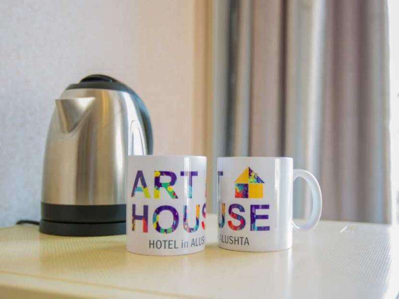 Art House Hotel