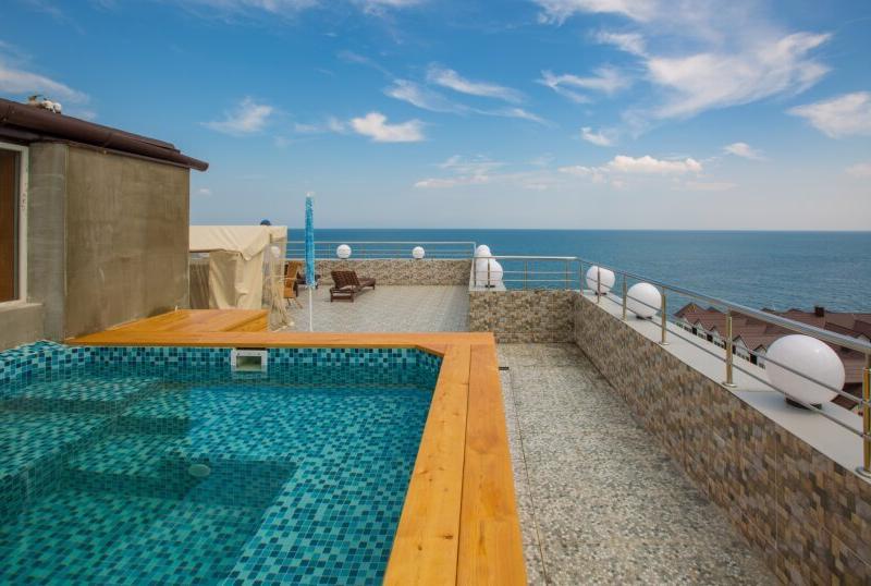 Art House Hotel