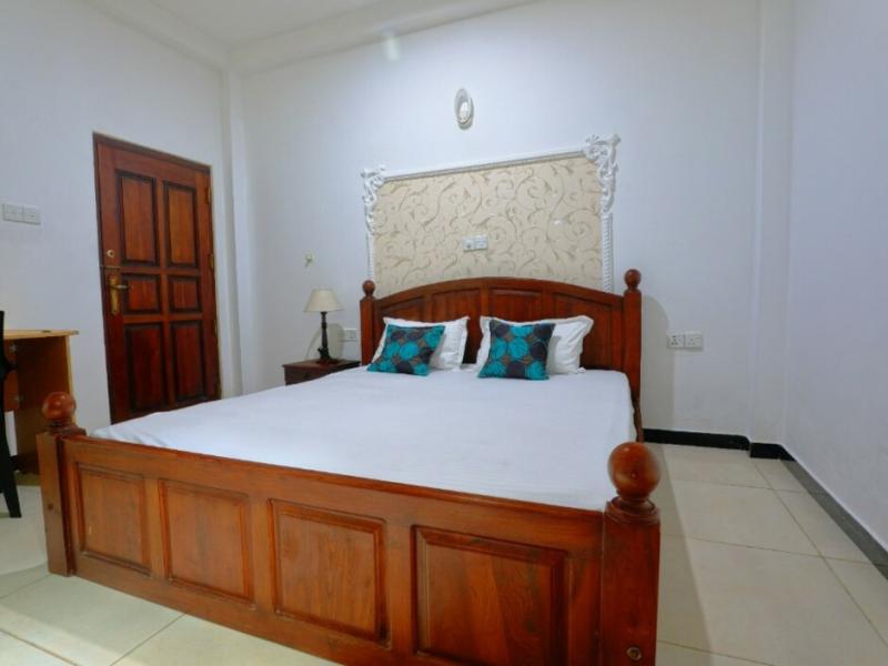 Mirissa Ocean Breeeze Hotel