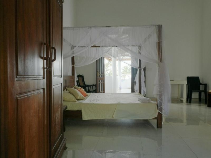 Mirissa Ocean Breeeze Hotel