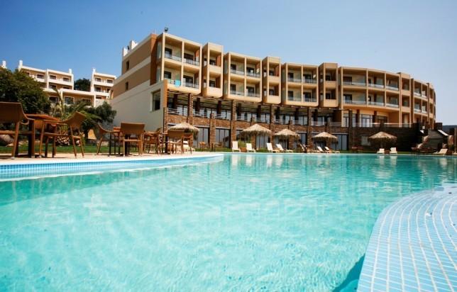 Evia Hotel & Suites