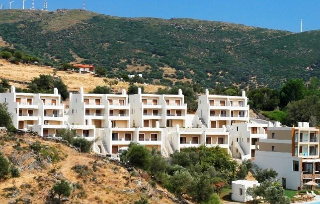 Evia Hotel & Suites